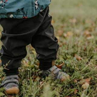 Softshellové kalhoty jaro–léto / jednobarevné černé Velikost: 110