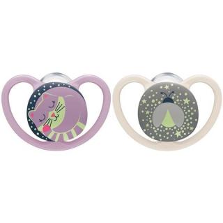 Šidítko NUK Happy Nights 6-18m 2ks/BOX Varianta: holka - fialová/6-18 m