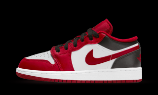 Air Jordan 1 Low Bulls (GS) Velikost: 38.5