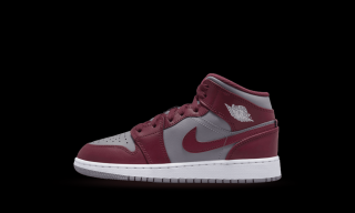 Air Jordan 1 Mid Cherrywood Red (GS) Velikost: 37.5