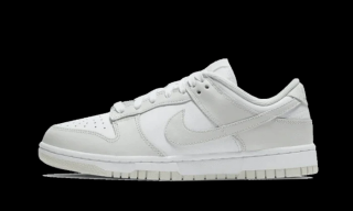 Nike Dunk Low Photon Dust (W) Velikost: 42.5