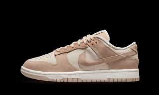 Nike Dunk Low SE Sand Drift (W) Velikost: 44.5 -