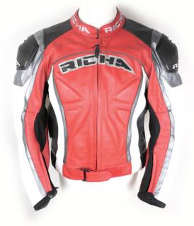 Pánská kožená bunda RICHA s chrániči, vel: 56/XL (Černo-bílo-červená motorkářská bunda sportovního střihu)