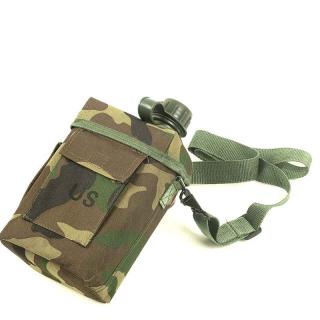 polní láhev US 2 L miltec maskáč woodland (láhev na vodu z army shopu nitra tifantex)