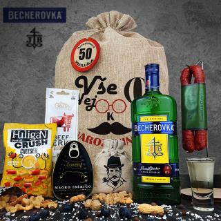 Dárkové balení s becherovkou pro muže | Dárkový koš s Becherovkou v dárkovém pytli s visačkou