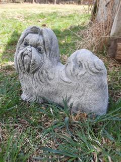 Zahradní betonová dekorace - Shih Tzu