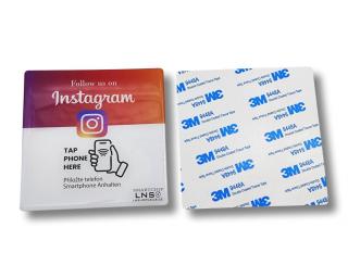 02 SmartChip INSTAGRAM /Karta ke zvýšení počet sledujících / Na stůl