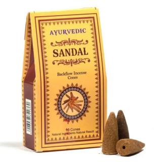 Ayurvedic Santalové dřevo | Vonné kužely Tekoucí dým 10ks (Ayurvedic jsou originální vonné kužely s efektem tekoucího dýmu dovážené přímo z Indie. Jejich krásná nasládlá vůně santalového dřeva naplní váš domov atmosférou klidu a pohody. Doba hoření jednoh