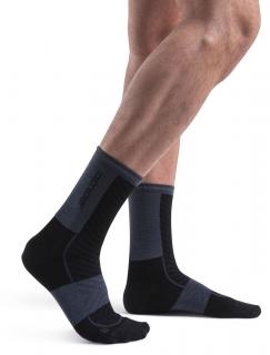 ICEBREAKER Mens Merino Run+ Ultralight Crew, Black/Graphite velikost: 39-41,5 (S)