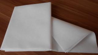 Podkladový materiál (netkaný) 1m x 80cm - bílý