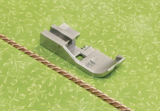 Příslušenství Baby Lock - Patka pro všívání dutinek a lampasů 5 mm (Desire, Gloria, Ovation)