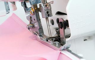 Příslušenství Juki - overlock - patka k našívání paspulky