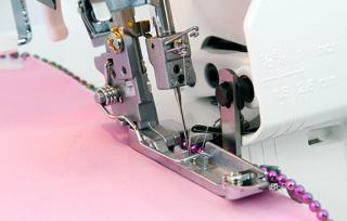 Příslušenství Juki - overlock - patka pro všívání perel a flitrů