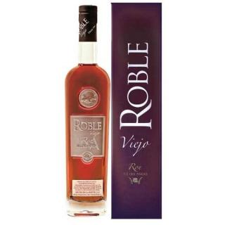 Roble Ron Ultra Anejo 0,7 l (holá láhev)