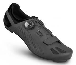 Tretry FLR F-11 Black Varianta: 40