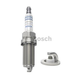 Zapalovací svíčka Bosch FR8ME pro motory Citroen 1.8i 16V, 2.0i 16V, 2.2i  (5960F7)S4