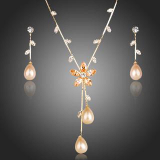 Francesca Petrucci Souprava náhrdelníku a náušnic Swarovski Elements Monicalaure - 40 cm + 5 cm (prodloužení) / Zlatá SET0138