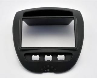 2DIN REDUKCE PRO PEUGEOT 107, TOYOTA AYGO, CITROEN C1 2005-2014 ČERNÁ (Plastový adaptér)