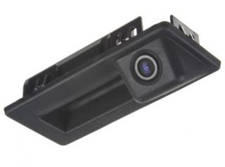 KAMERA DO VOZU AUDI / ŠKODA / VOLKSWAGEN (NTSC/PAL kamera v madle kufru)