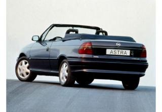 lemy blatníků Opel Astra F Cabrio 1992-1999