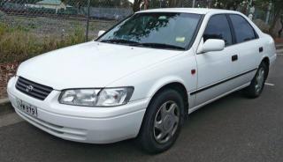 lemy blatniku Toyota Camry 1997-2000 (XV20)