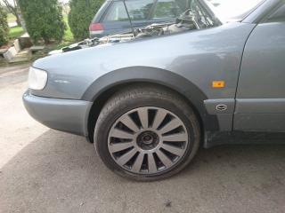Plastové lemy blatníku Audi A6 C4, Audi 100 91-97