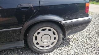 Plastové lemy blatníku BMW 3 E36 combi 1990-1998