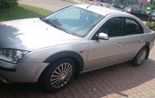 Plastové lemy blatníku Ford Mondeo II 2000-2008