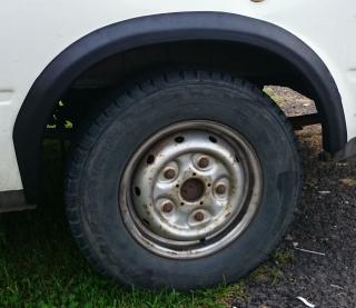 Plastové lemy blatníku Ford Transit 1994-2001