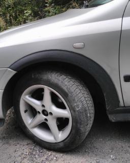 Plastové lemy blatníku Opel Astra G 1998-2009 hatchback, sedan