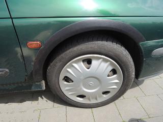 Plastové lemy blatníků Renault Mégane Combi 99-03, facelift