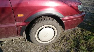 Plastové lemy blatníku VW Passat B4 1993-1996