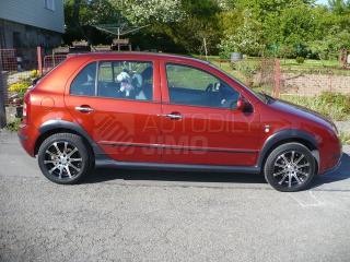 Plastové prahy+plastové lemy Škoda Fabia