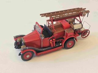 AMO-F15 Hasič - 1:43 Ručně vyrobený model SOUKROMÝ INZERAT  AMO - F15 Hasič - model auta - 1:43