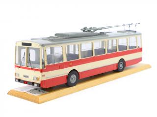 Škoda 14TR 11 1990 trolejbus 1:43 - Model ze sbírky  Škoda 14 TR 11 - kovový model
