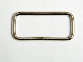 Není evidován Průvlek 40 mm Barva: nikl