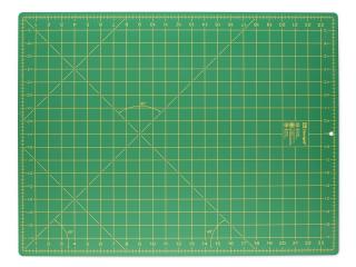 Řezací podložka Omnigrid 60 x 45 cm Barva: tmavě fialová