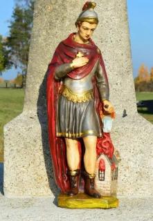 Soška Svatý Florián - 43 cm (stříbřitá suknice) (výška 43 cm)