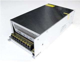 Průmyslový napájecí (spínaný) zdroj 24V 30A  720W (aktivní chlazení)