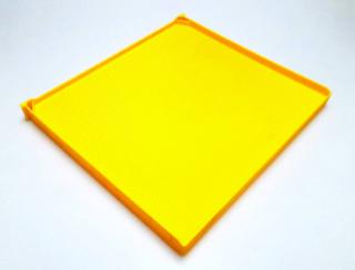 Pokorný - Rámek plastový Dadant 39x36 PLUS - žlutý│Bioflower