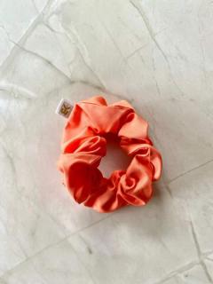 Hair scrunchie salmon (Maxi salmon)