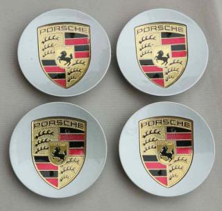 POKLIČKY NA STŘEDY KOL PORSCHE 76mm (sada 4 kusů) (uvedená cena je za sadu 4 kusů)