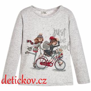 Mayoral mini girl šedé triko ,, Dívky na kole,, červeném b. 013