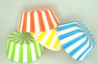 Papírové košíčky na muffiny - barevné 100 ks