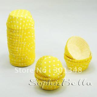 Papírové košíčky na muffiny - žluté puntíkované 48 ks