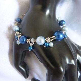 Náramek - modré perličky