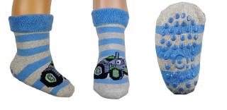 chlapecké froté ponožky s protiskluzem vel. 17-19 šedomodré pruhy traktor