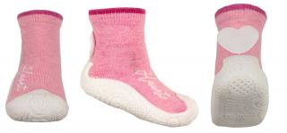 chodící ponožky s gumovou podrážkou růžový melír se srdíčkem