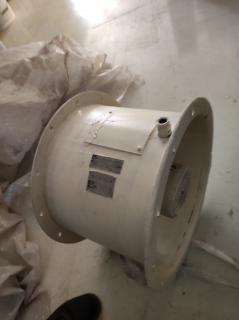 VENTILÁTORY PRŮMYSLOVÉ Axiální ventilátor, montáži do potrubí Typ: Ven 500