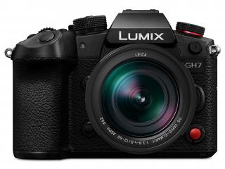 Panasonic Lumix DC-GH7 + Leica 12-60mm, F2.8-4.0